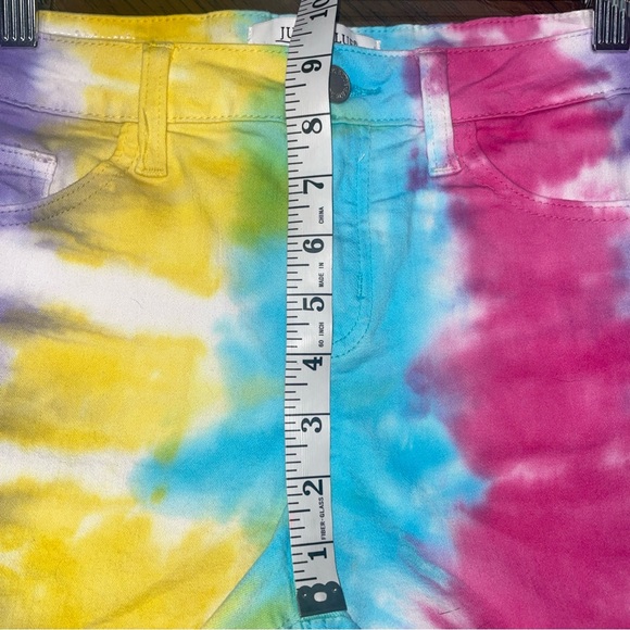 Judy Blue Women's Vibrant Tie-Dye Jean Shorts - Picture 3 of 6